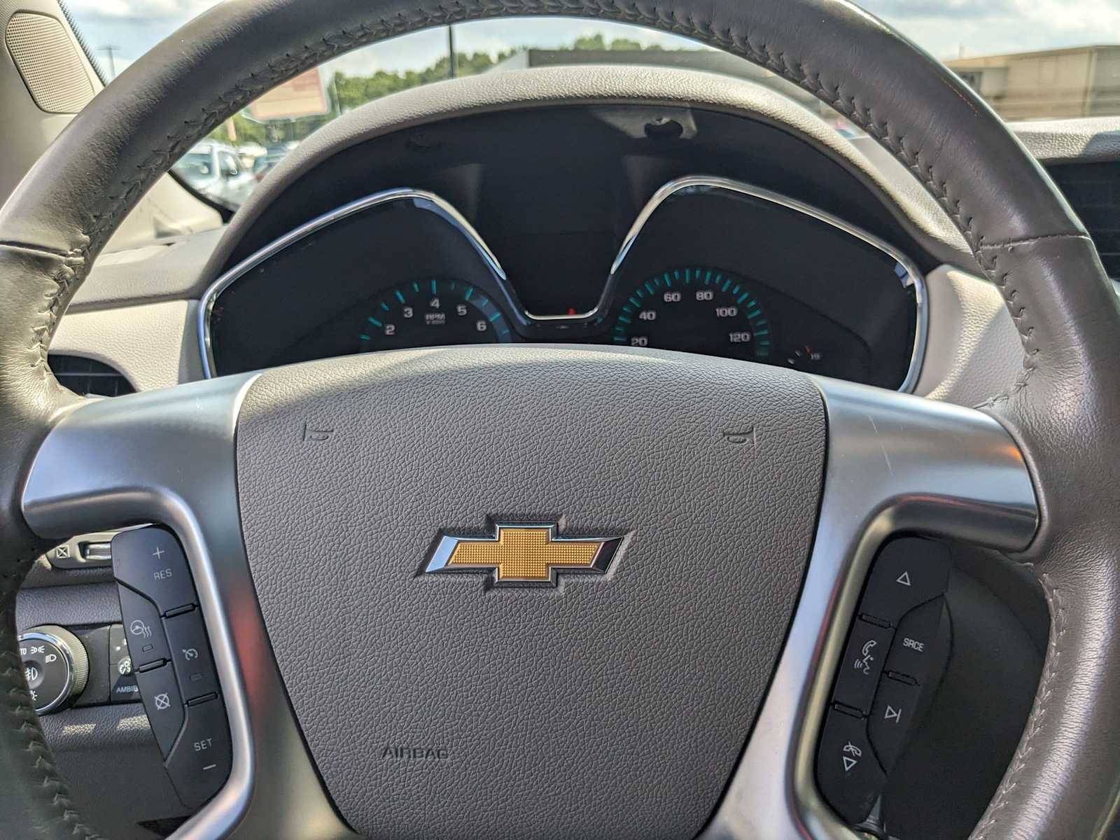 used 2017 Chevrolet Traverse car, priced at $14,900