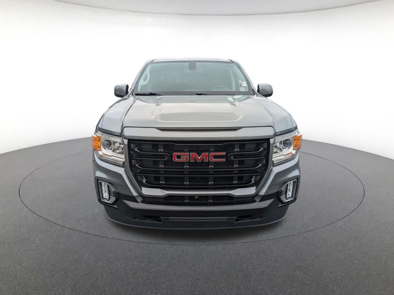used 2022 GMC Canyon car, priced at $34,900