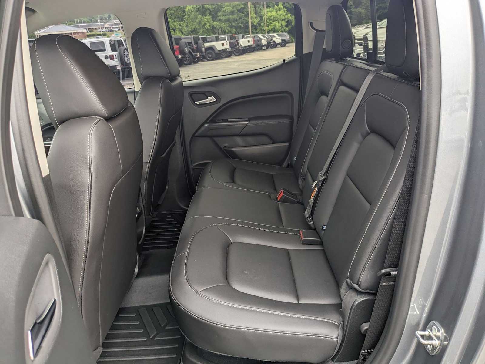 used 2022 GMC Canyon car, priced at $34,900