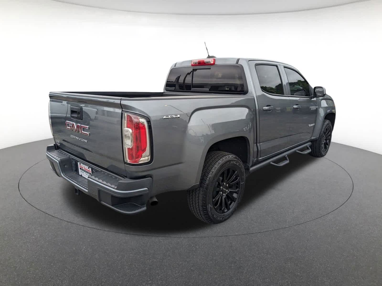 used 2022 GMC Canyon car, priced at $34,900