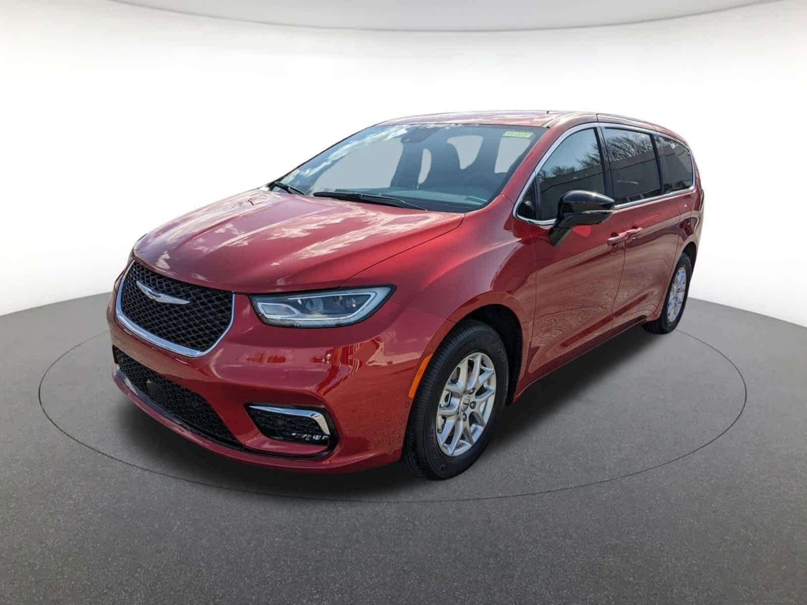 new 2025 Chrysler Pacifica car, priced at $43,893