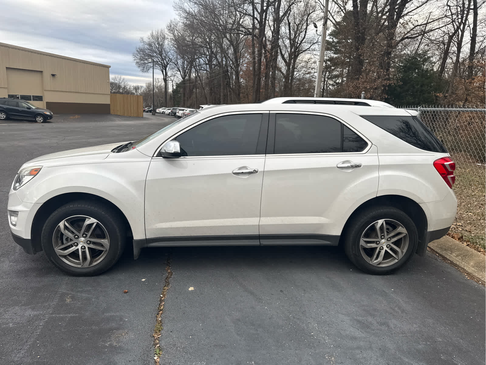 used 2016 Chevrolet Equinox car, priced at $11,900