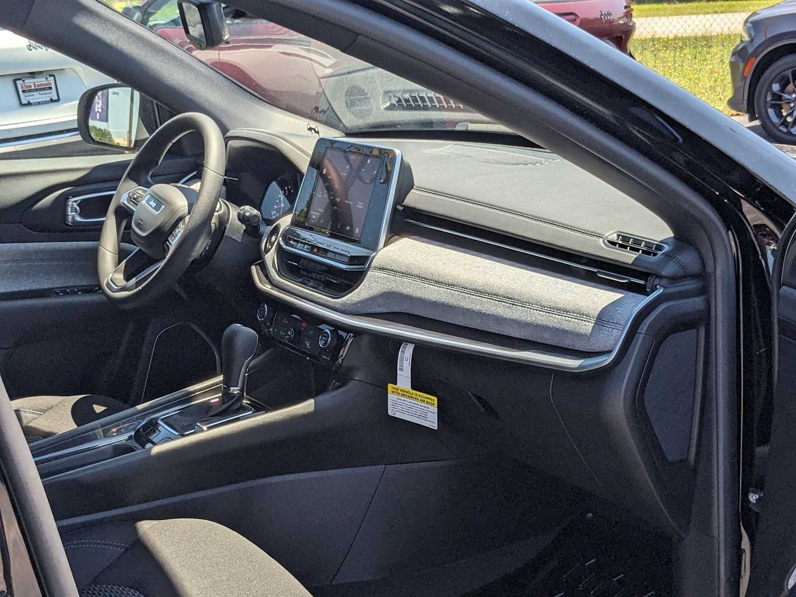 new 2025 Jeep Compass car, priced at $29,835