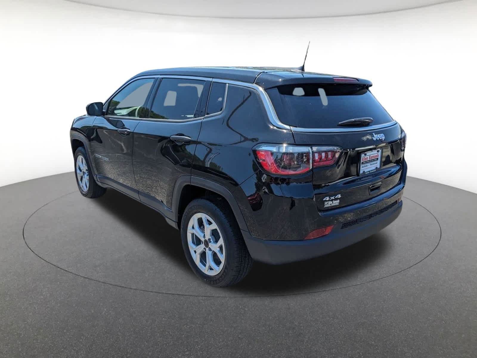 new 2025 Jeep Compass car, priced at $29,835