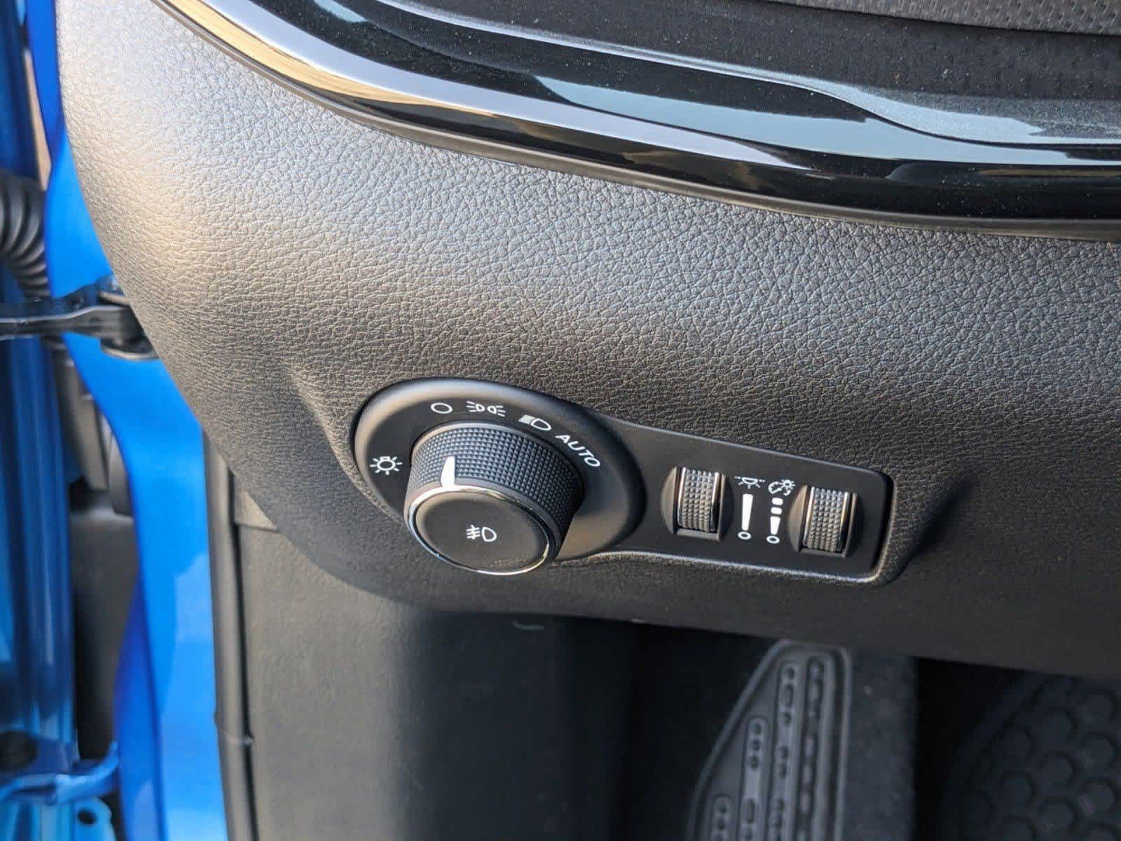 new 2025 Jeep Compass car, priced at $36,354