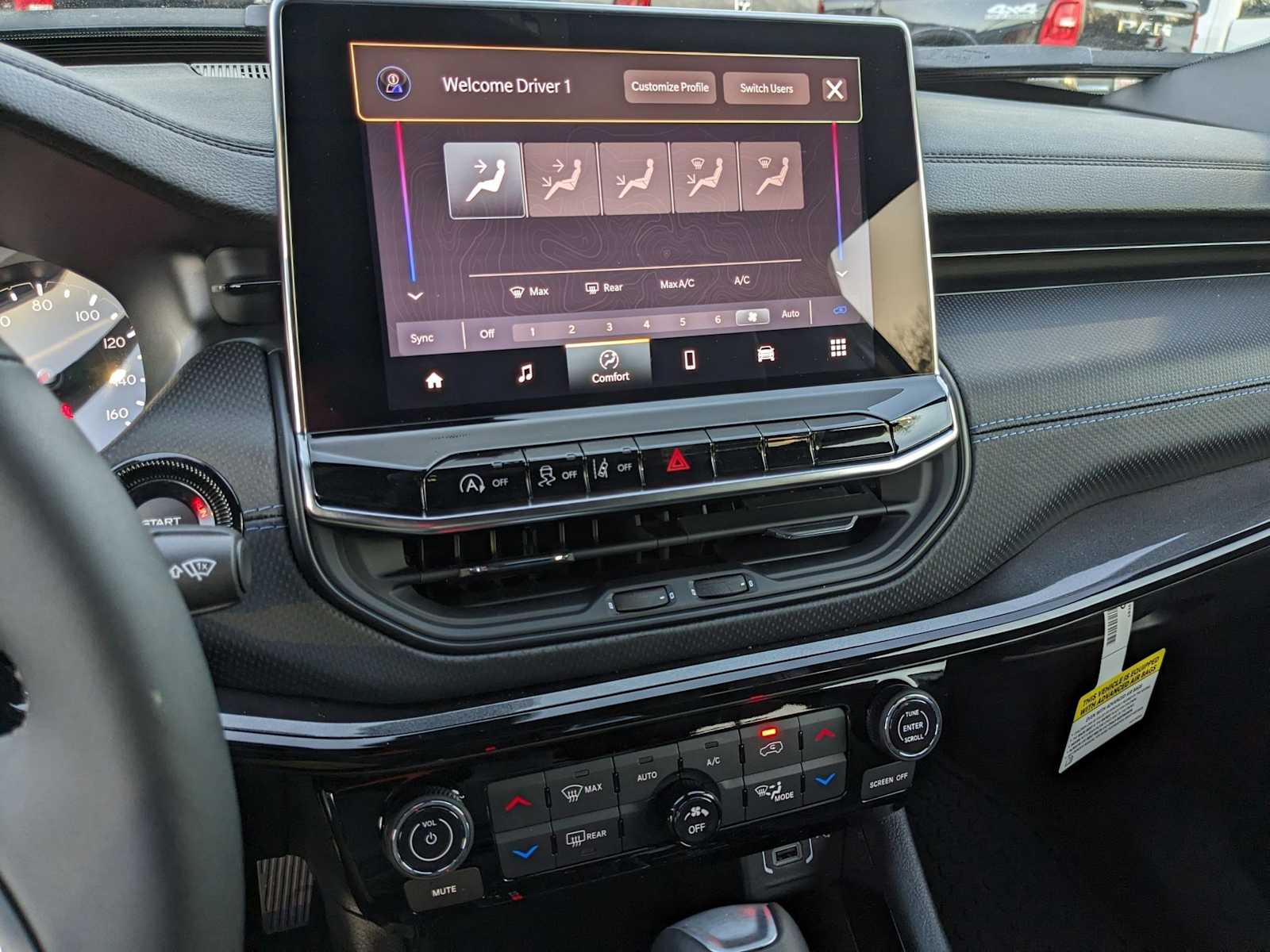 new 2025 Jeep Compass car, priced at $32,909