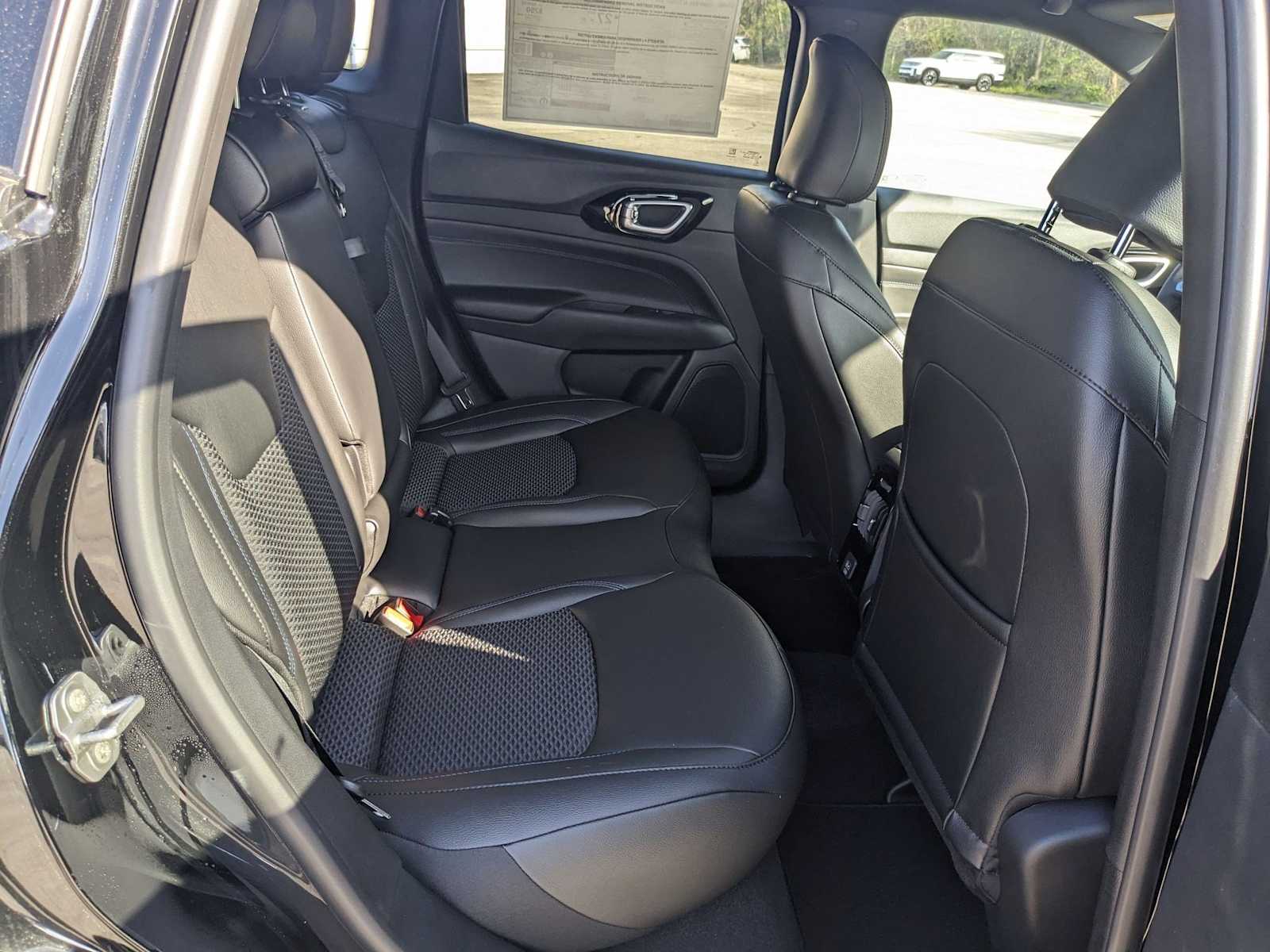 new 2025 Jeep Compass car, priced at $31,350
