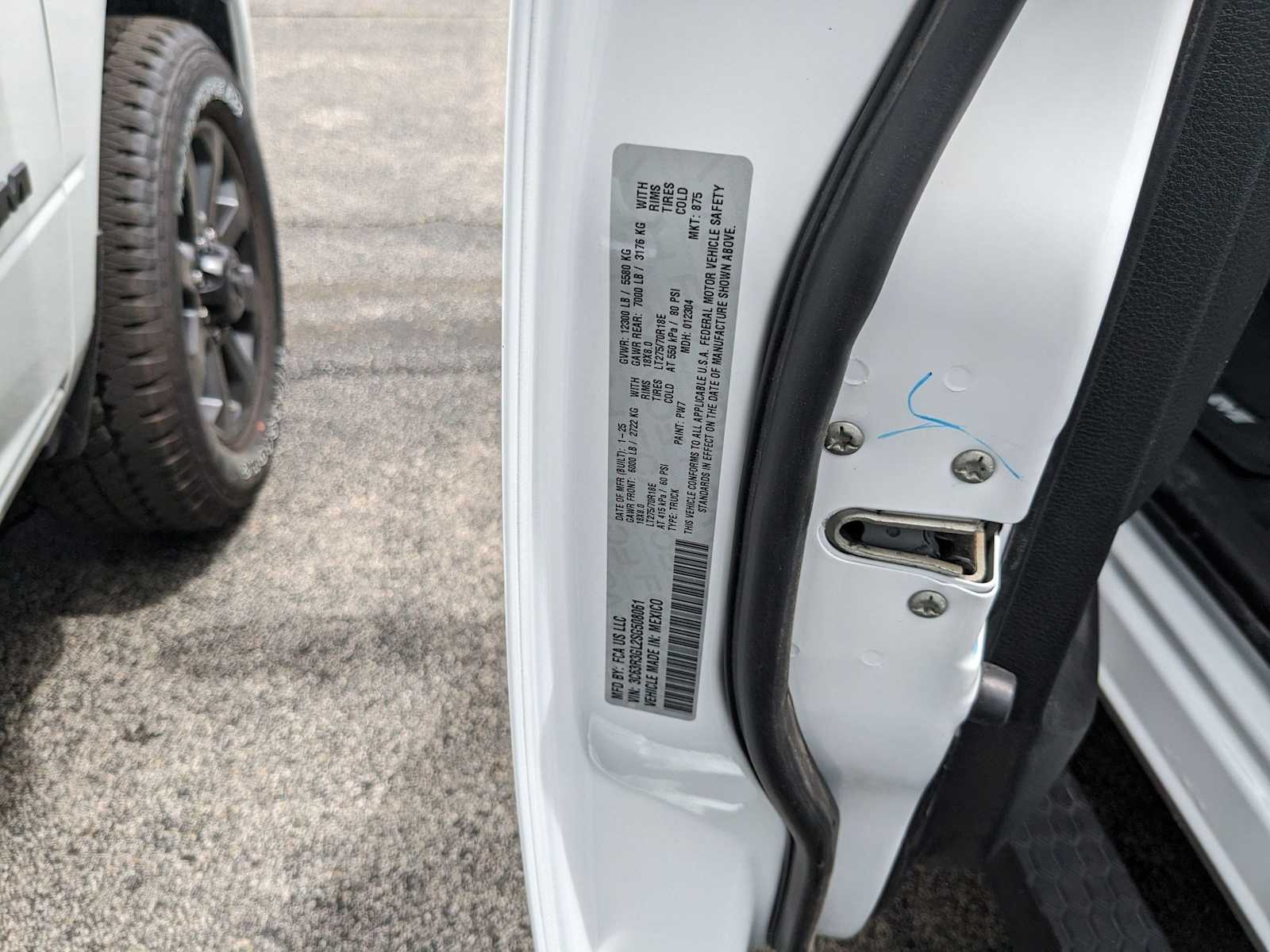 new 2025 Ram 3500 car, priced at $65,294