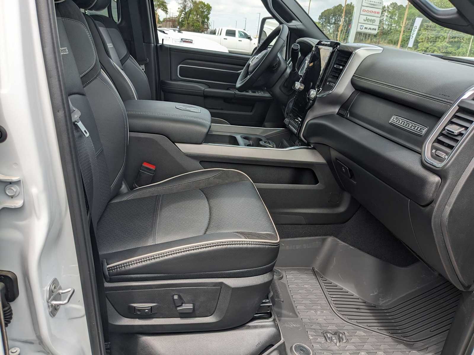 new 2025 Ram 3500 car, priced at $81,119