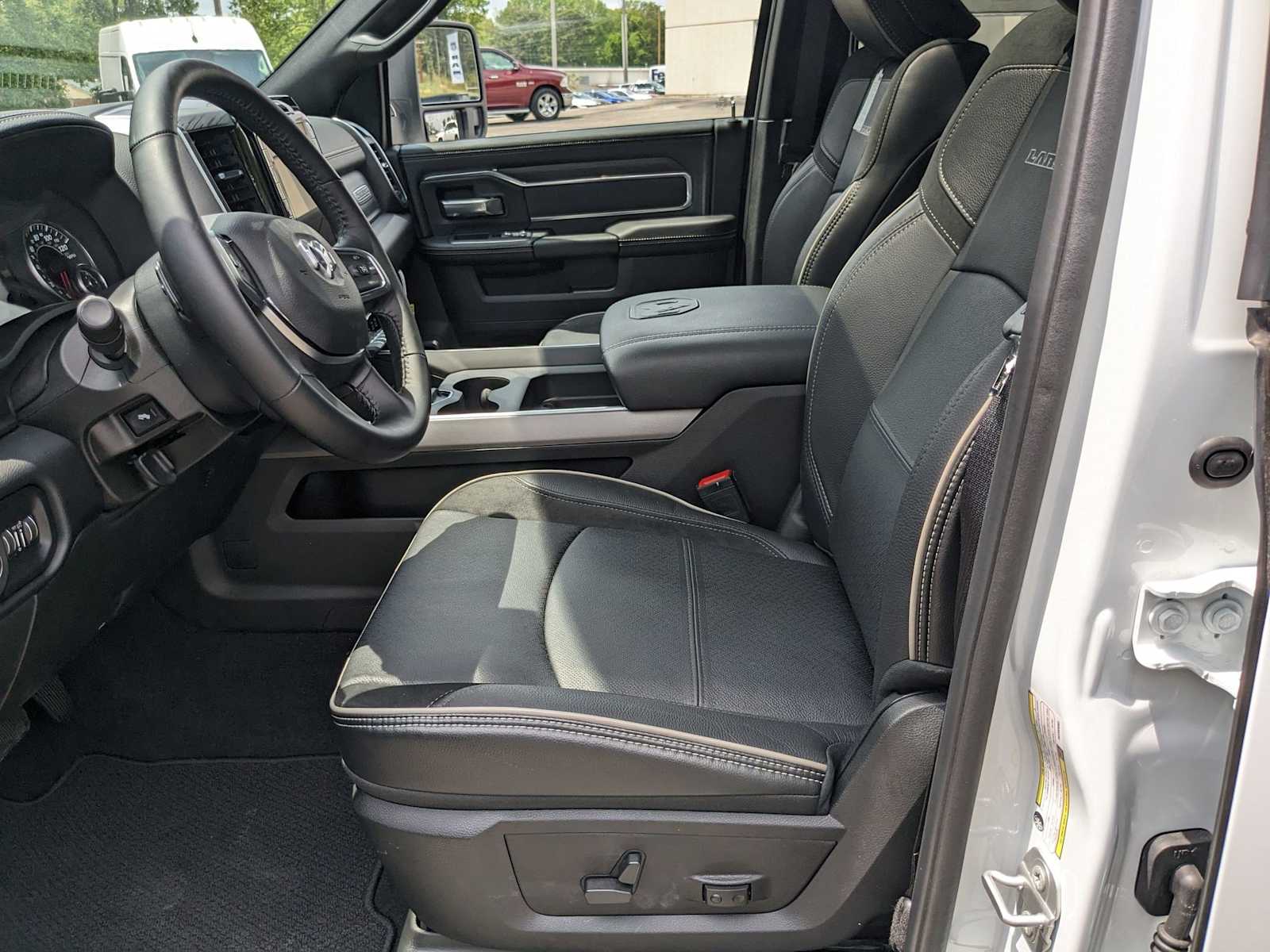 new 2024 Ram 2500 car, priced at $67,070