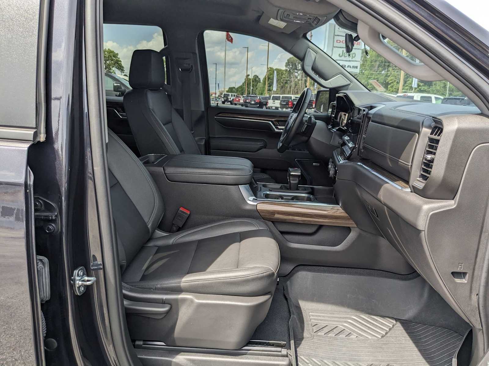 used 2023 Chevrolet Silverado 1500 car, priced at $47,873