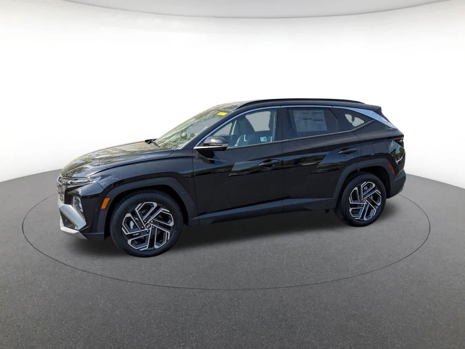 new 2025 Hyundai Tucson car, priced at $38,989