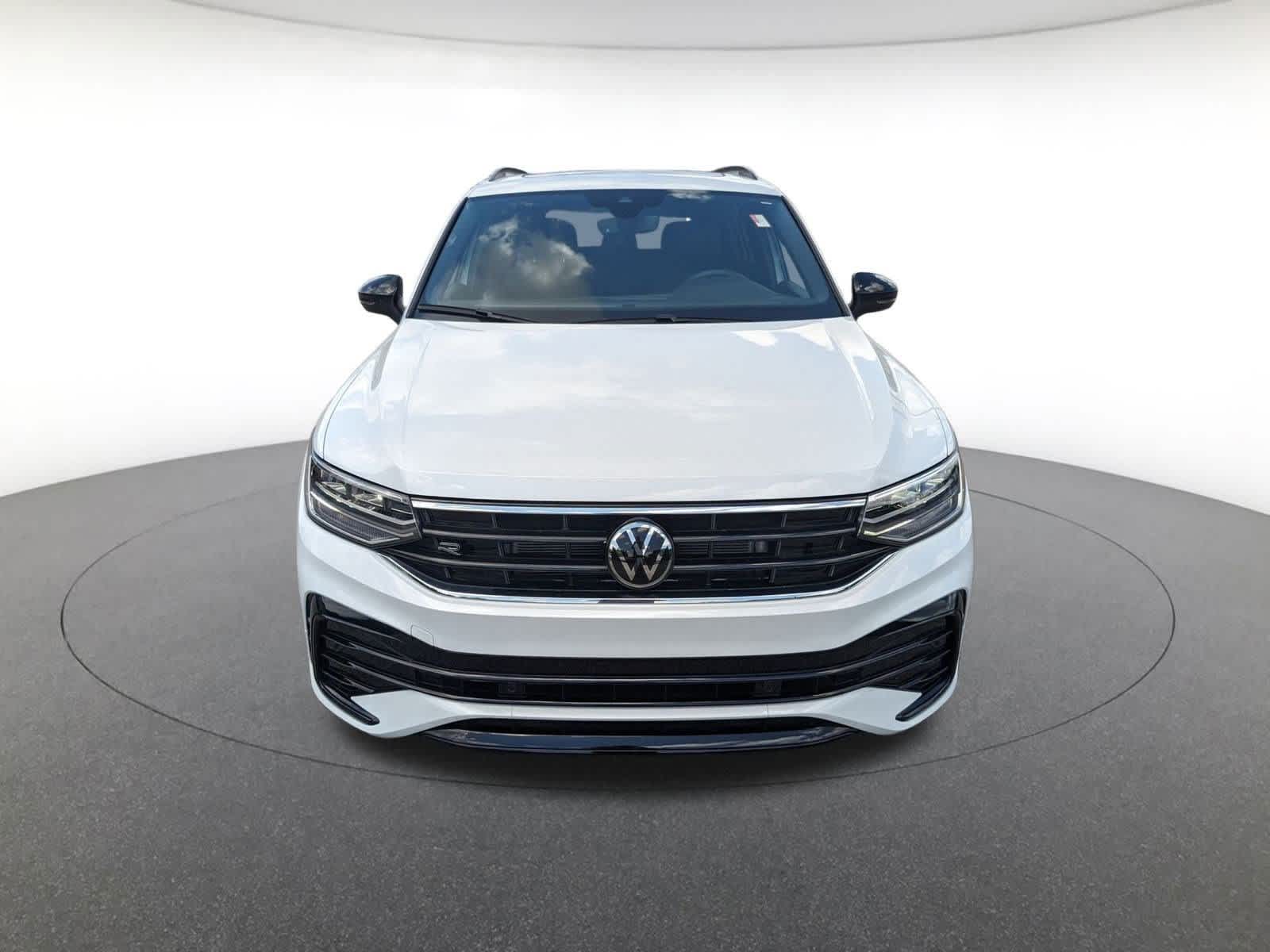 used 2024 Volkswagen Tiguan car, priced at $32,000