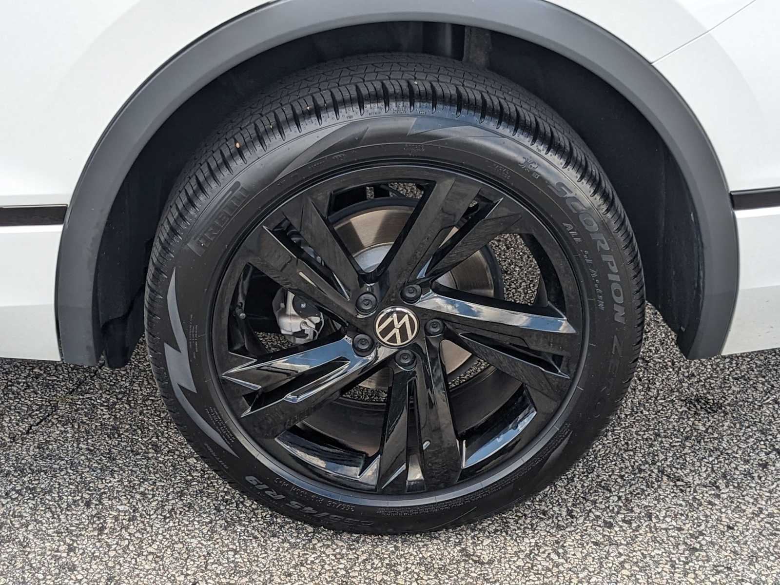 used 2024 Volkswagen Tiguan car, priced at $32,000