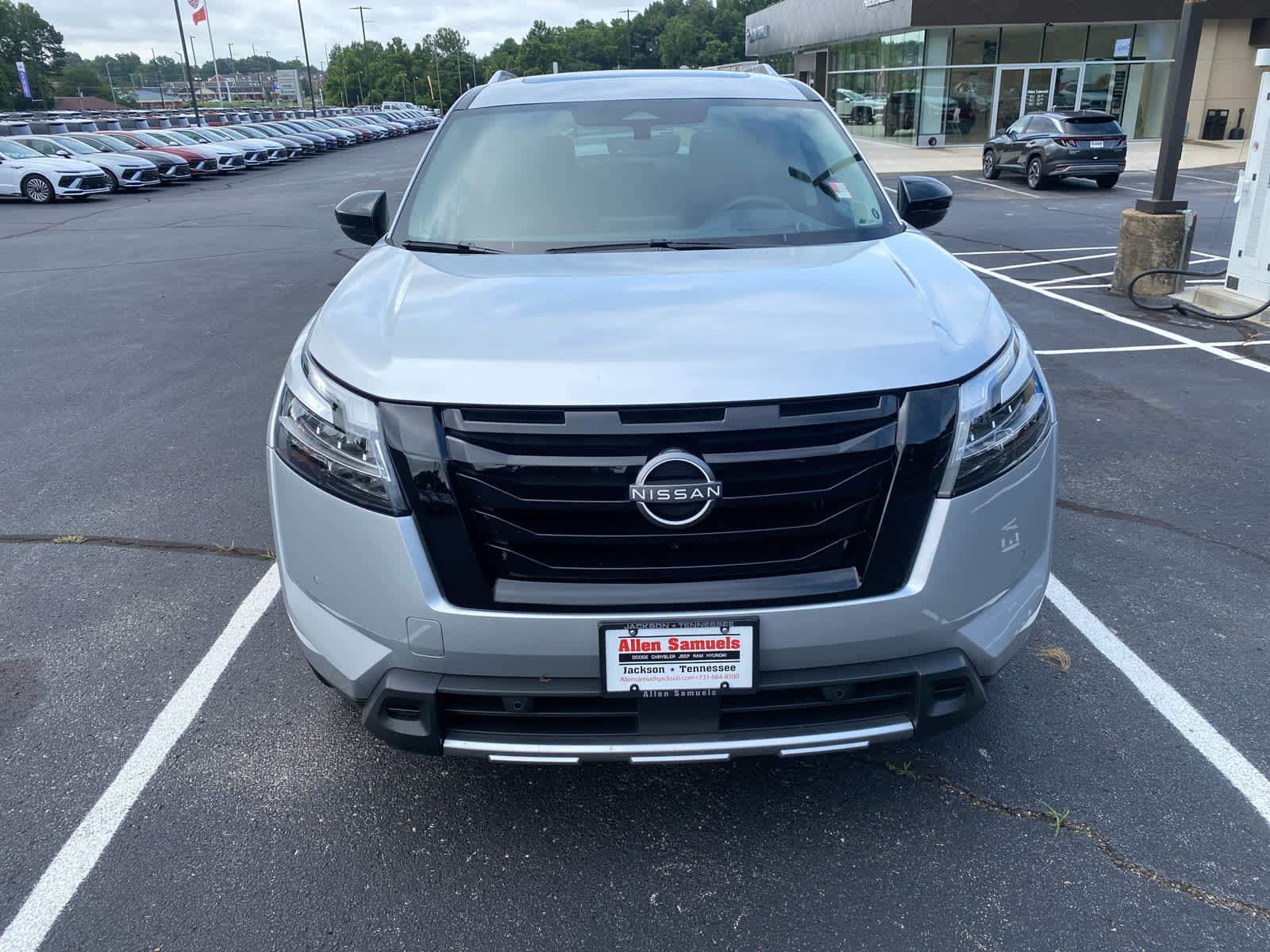 used 2024 Nissan Pathfinder car, priced at $42,000