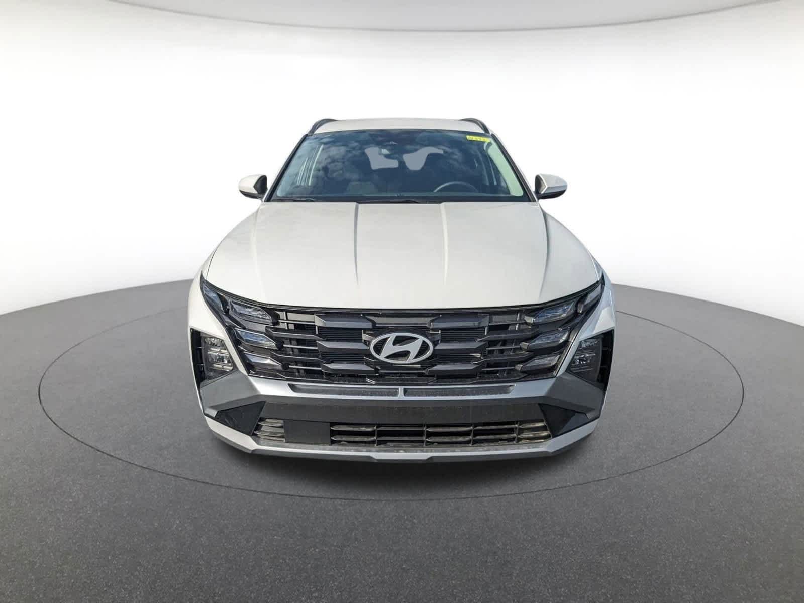 new 2025 Hyundai Tucson car, priced at $32,058