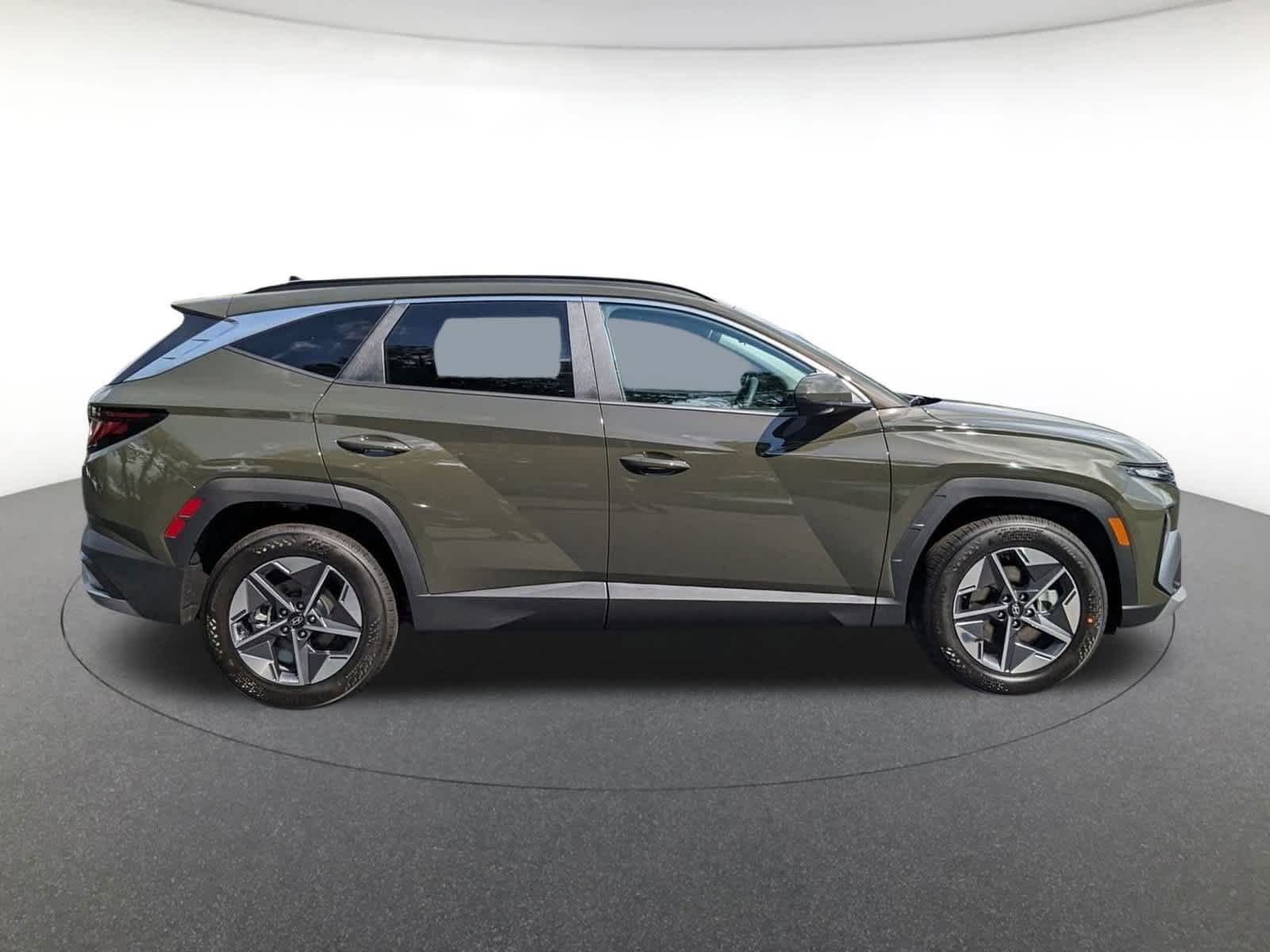 new 2025 Hyundai Tucson car, priced at $31,496