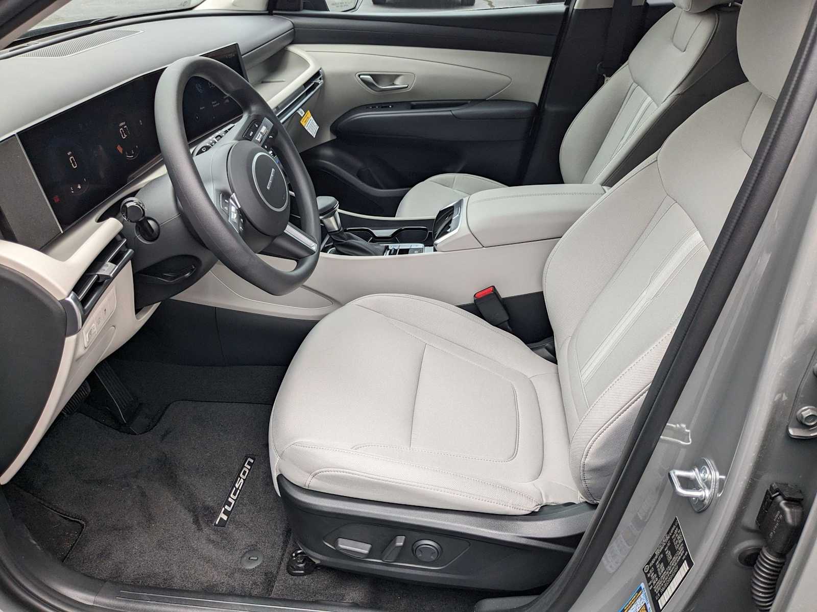 new 2025 Hyundai Tucson car, priced at $31,559