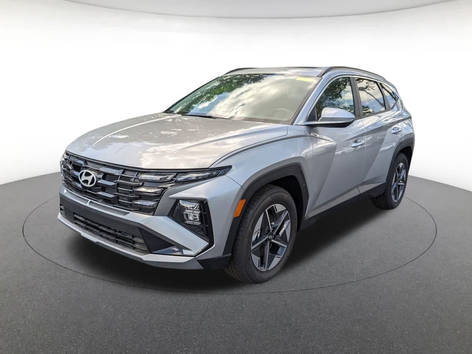 new 2025 Hyundai Tucson car, priced at $34,142