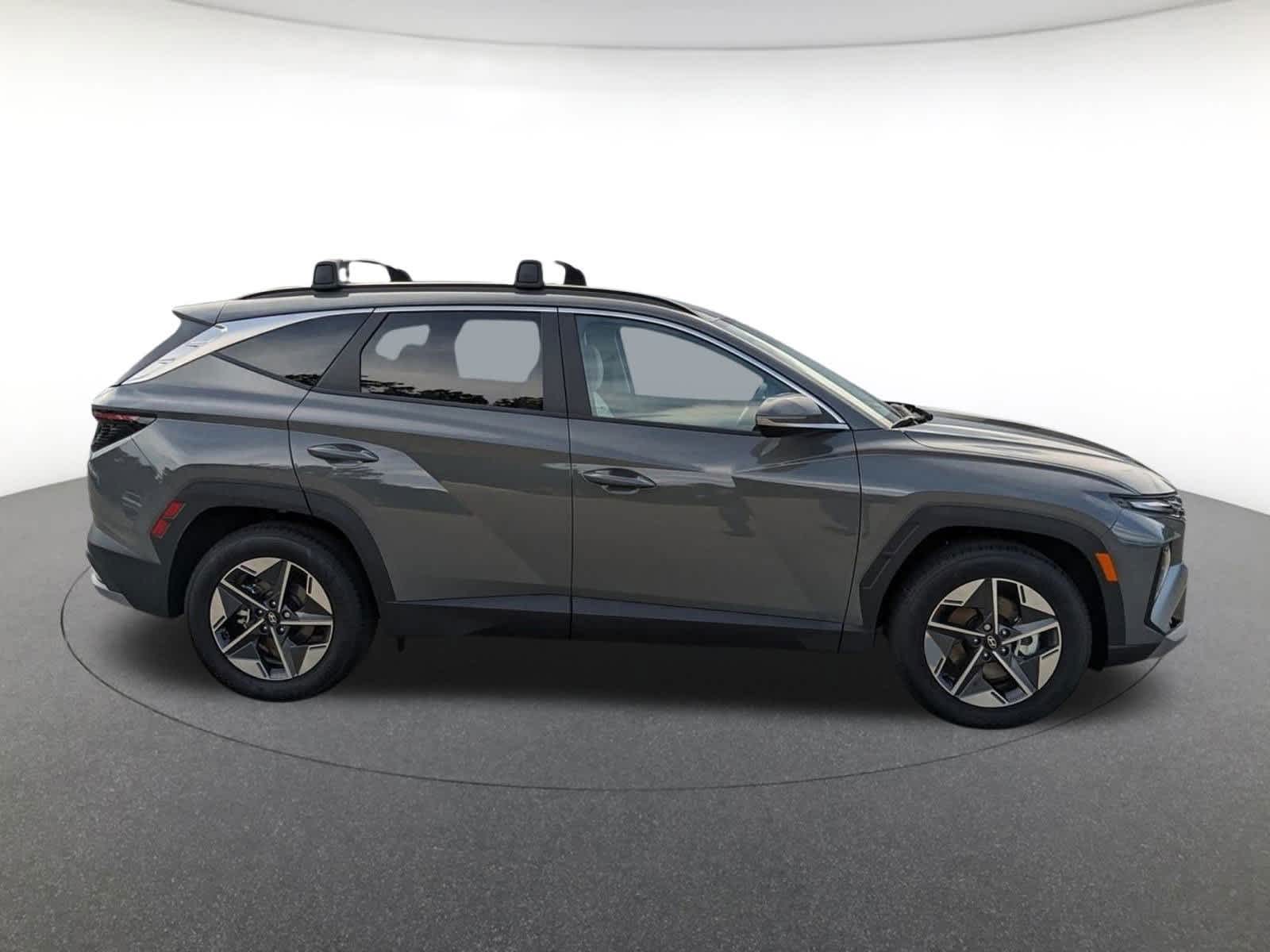 new 2025 Hyundai Tucson car, priced at $35,444