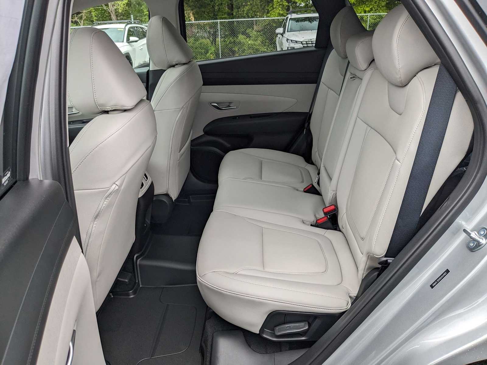 new 2025 Hyundai Tucson car, priced at $33,942