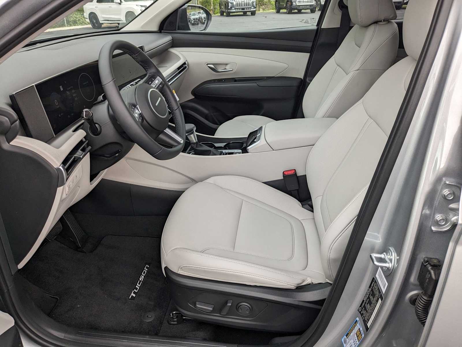 new 2025 Hyundai Tucson car, priced at $35,301