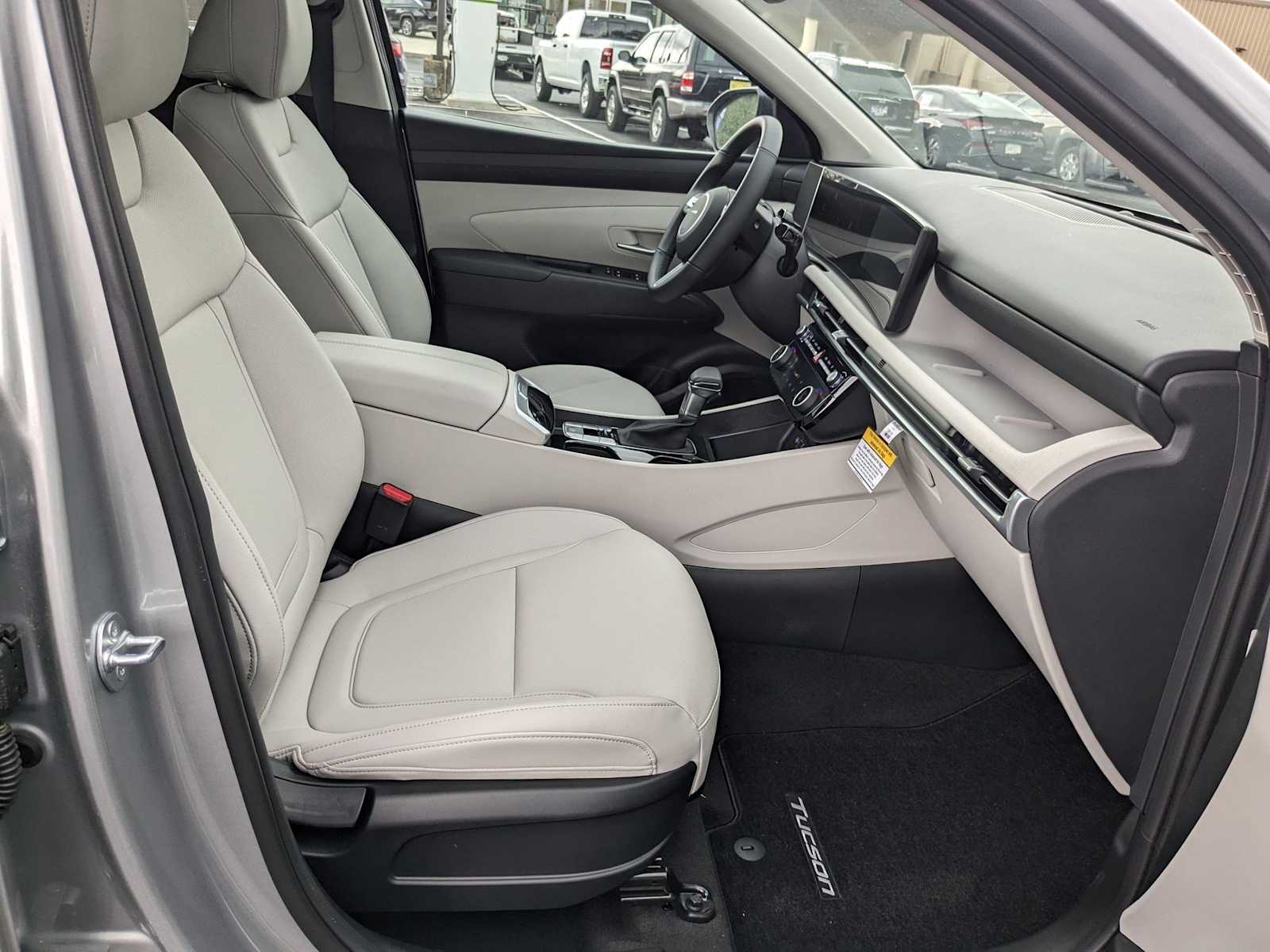 new 2025 Hyundai Tucson car, priced at $35,301