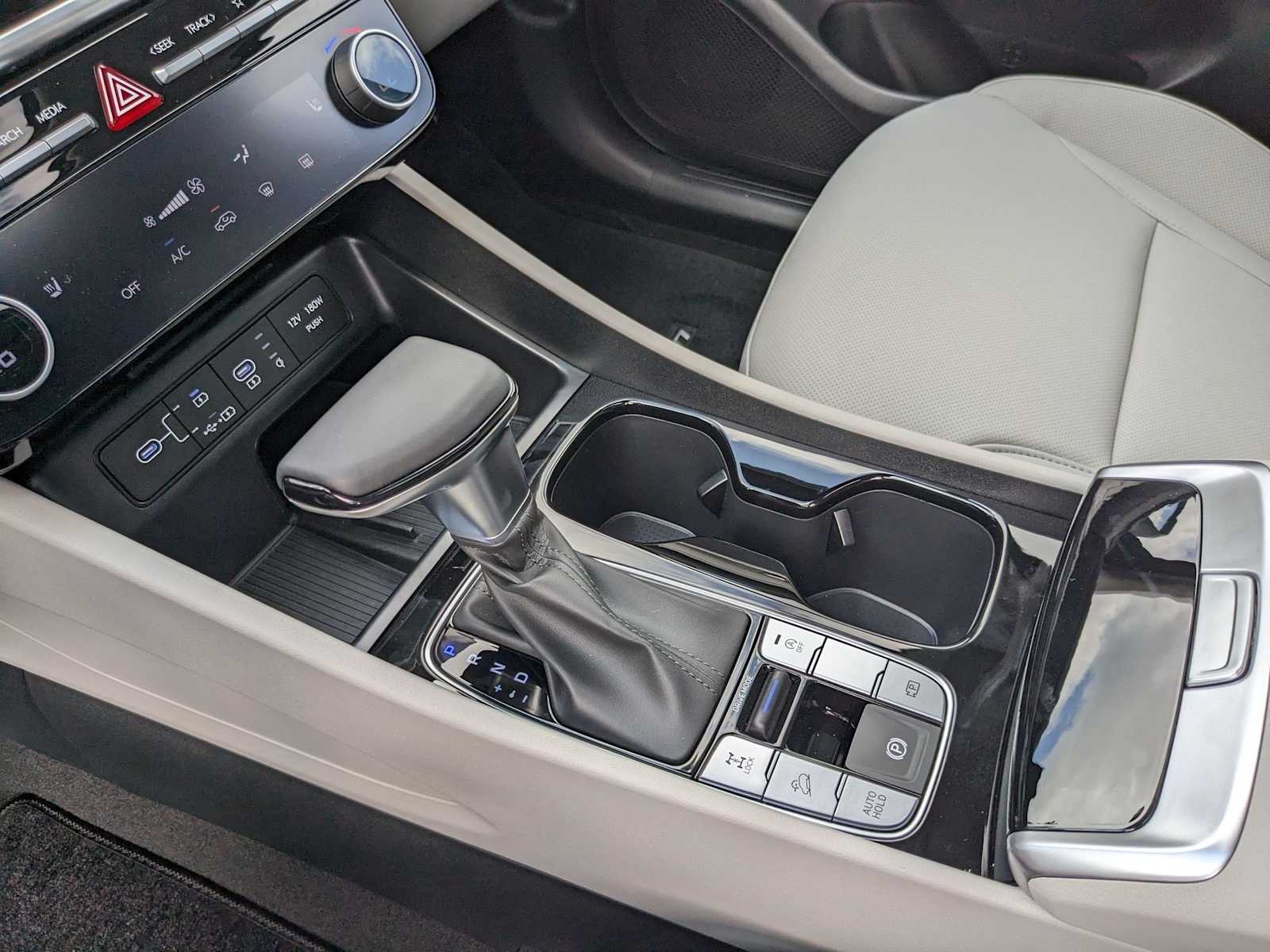 new 2025 Hyundai Tucson car, priced at $35,345