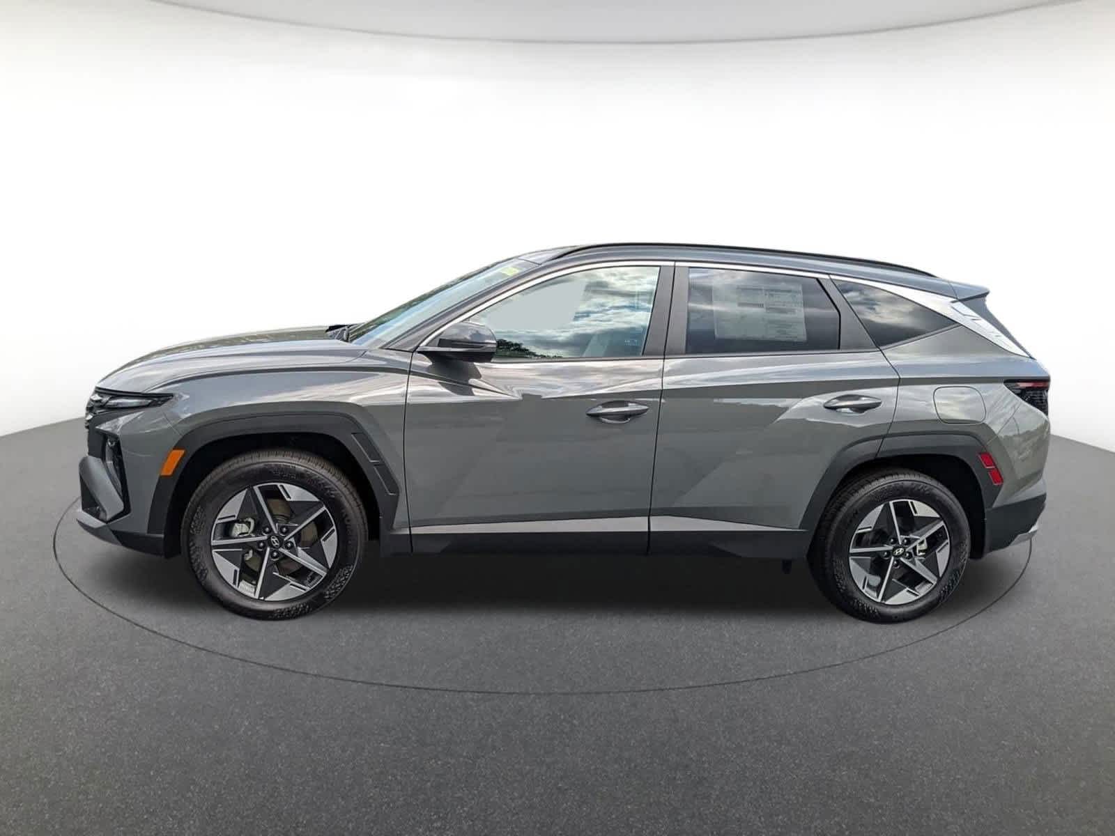new 2025 Hyundai Tucson car, priced at $35,345