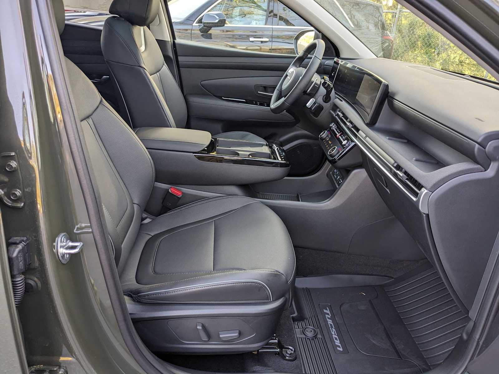 new 2025 Hyundai Tucson car, priced at $39,019