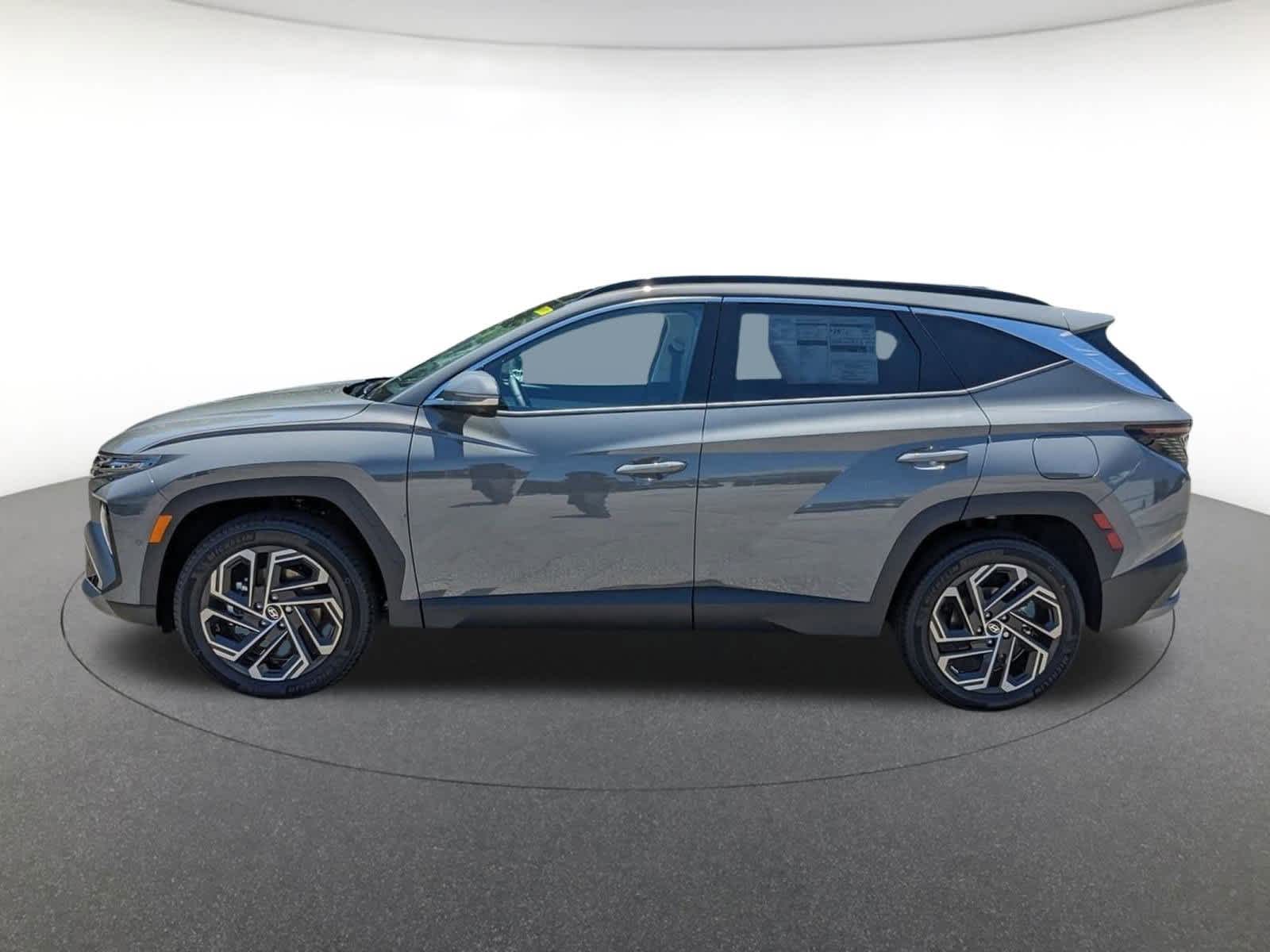 new 2025 Hyundai Tucson car, priced at $42,410