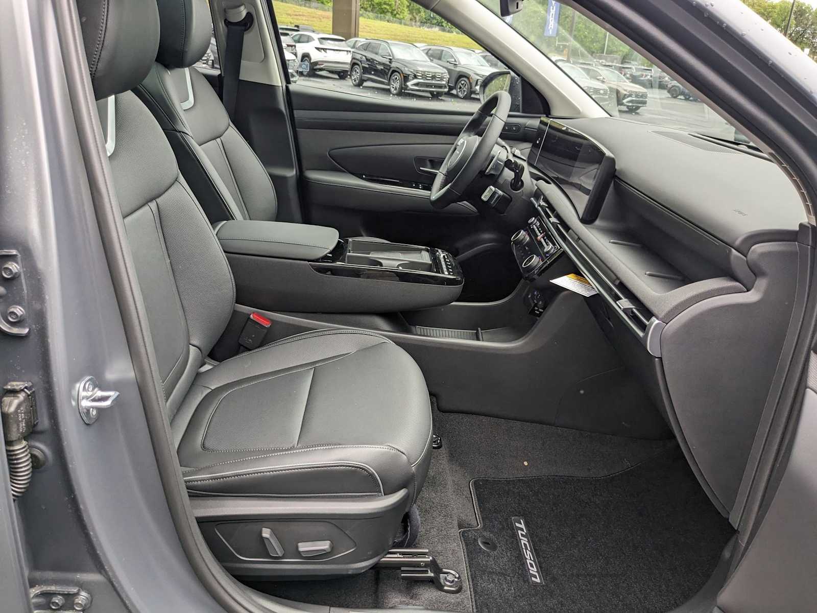 new 2025 Hyundai Tucson car, priced at $41,318