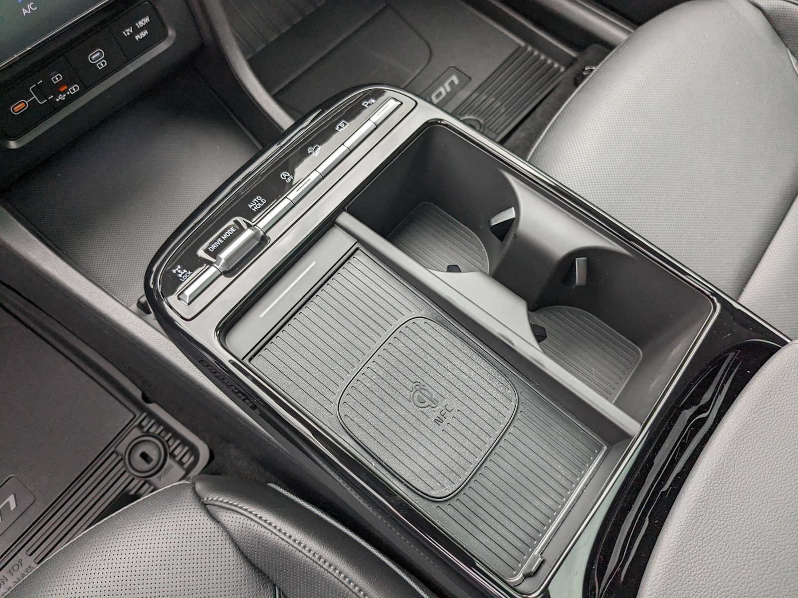 new 2025 Hyundai Tucson car, priced at $40,894