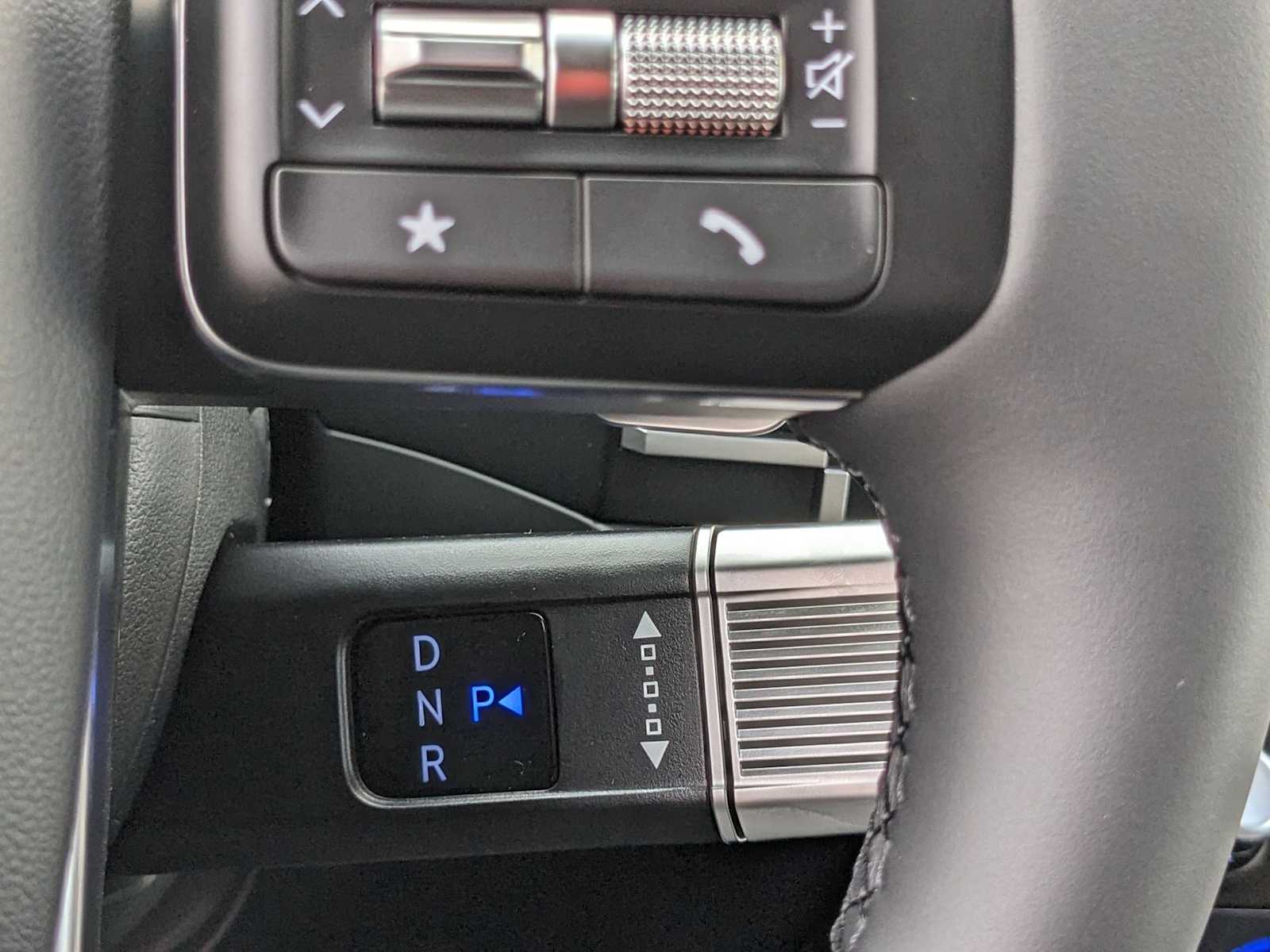 new 2025 Hyundai Santa Fe Hybrid car, priced at $40,159