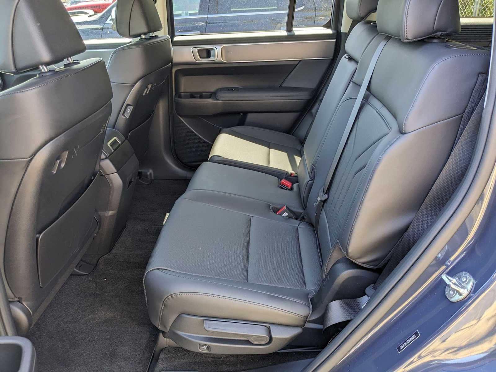 used 2025 Hyundai Santa Fe Hybrid car, priced at $35,800