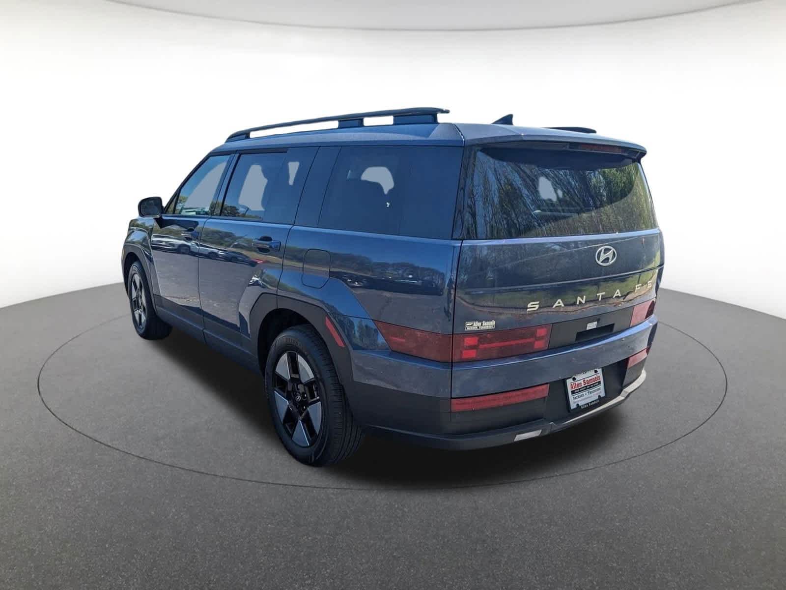 used 2025 Hyundai Santa Fe Hybrid car, priced at $35,800