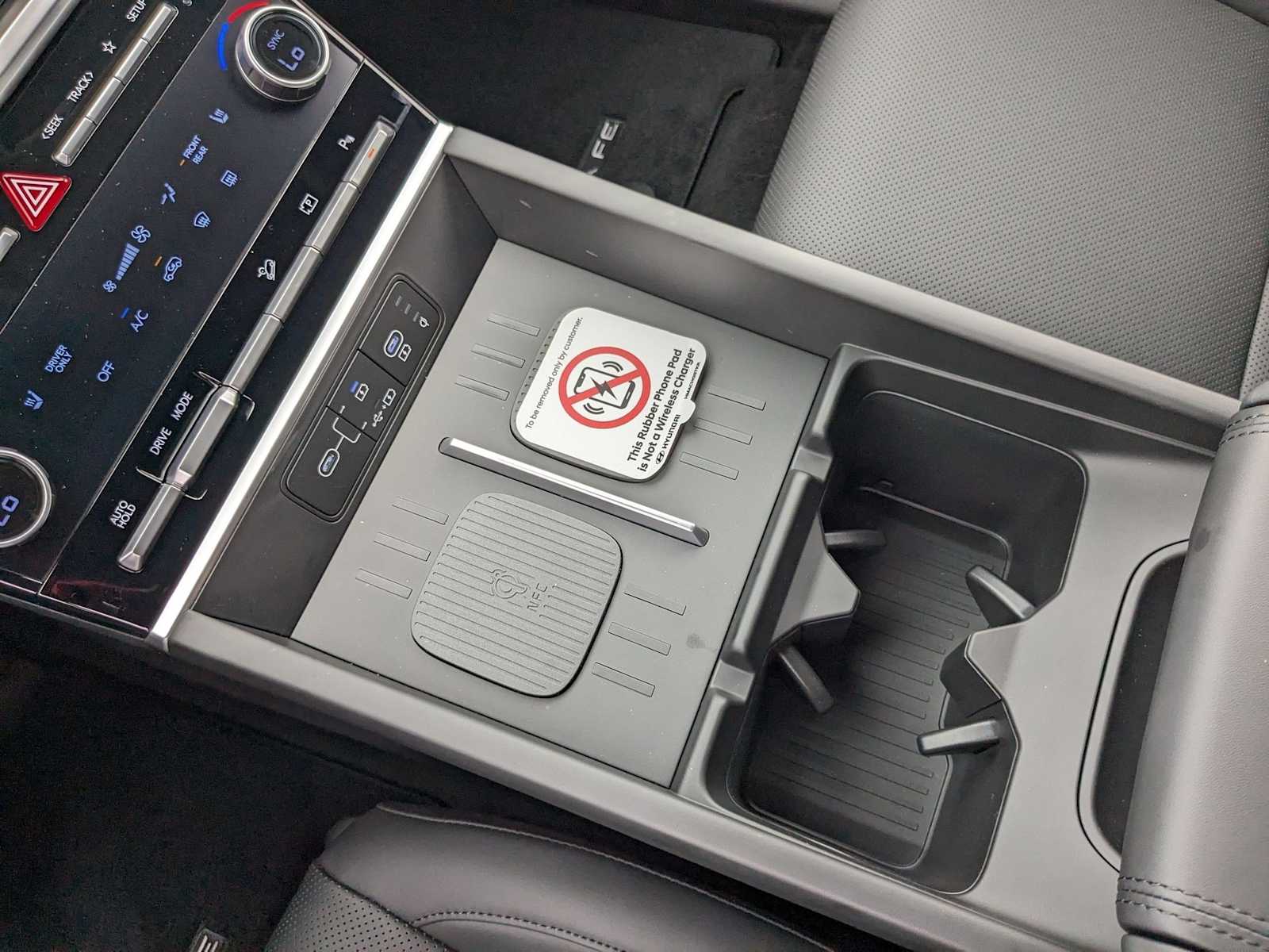 new 2025 Hyundai Santa Fe Hybrid car, priced at $40,159