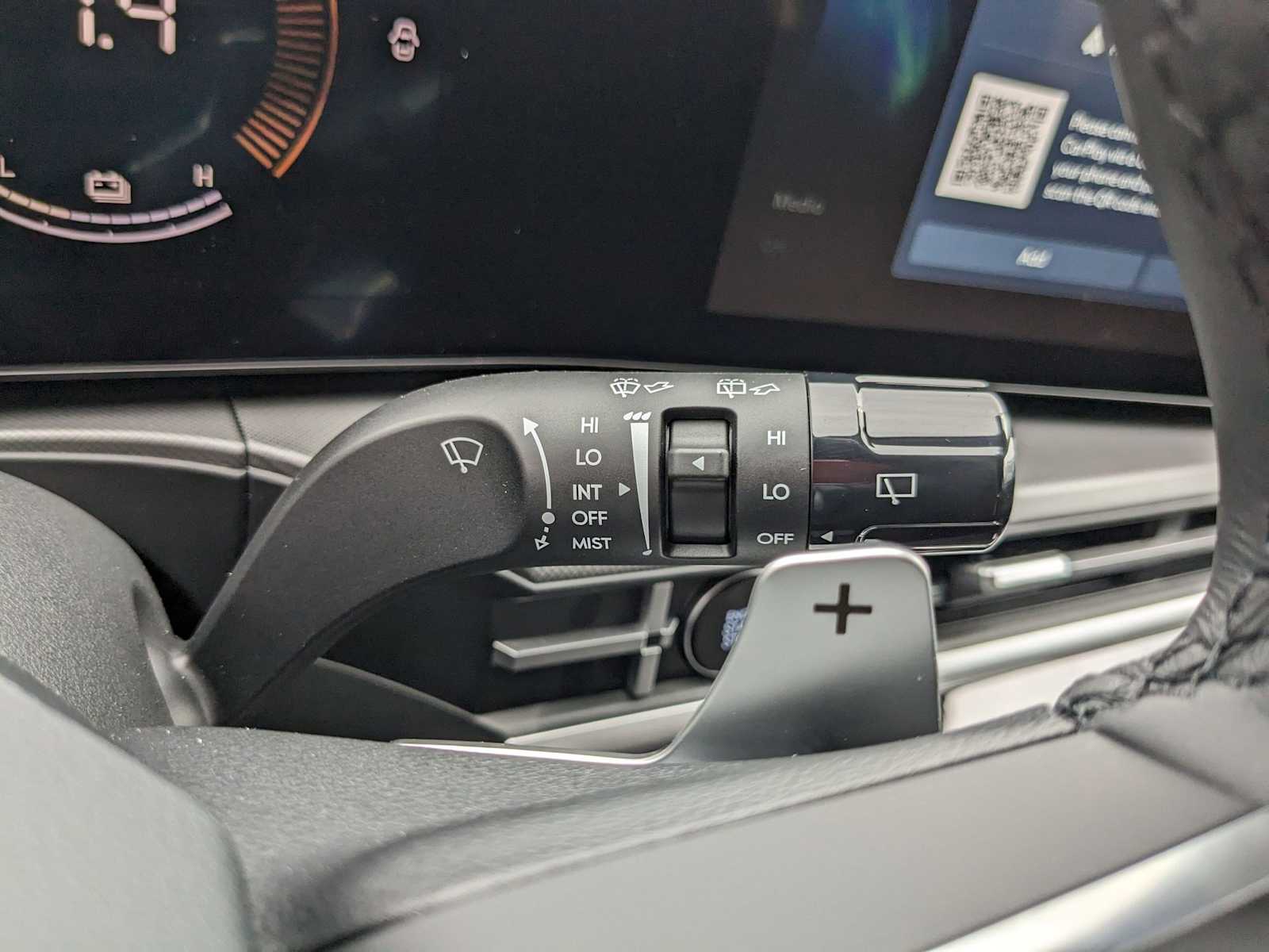 new 2025 Hyundai Santa Fe Hybrid car, priced at $40,159