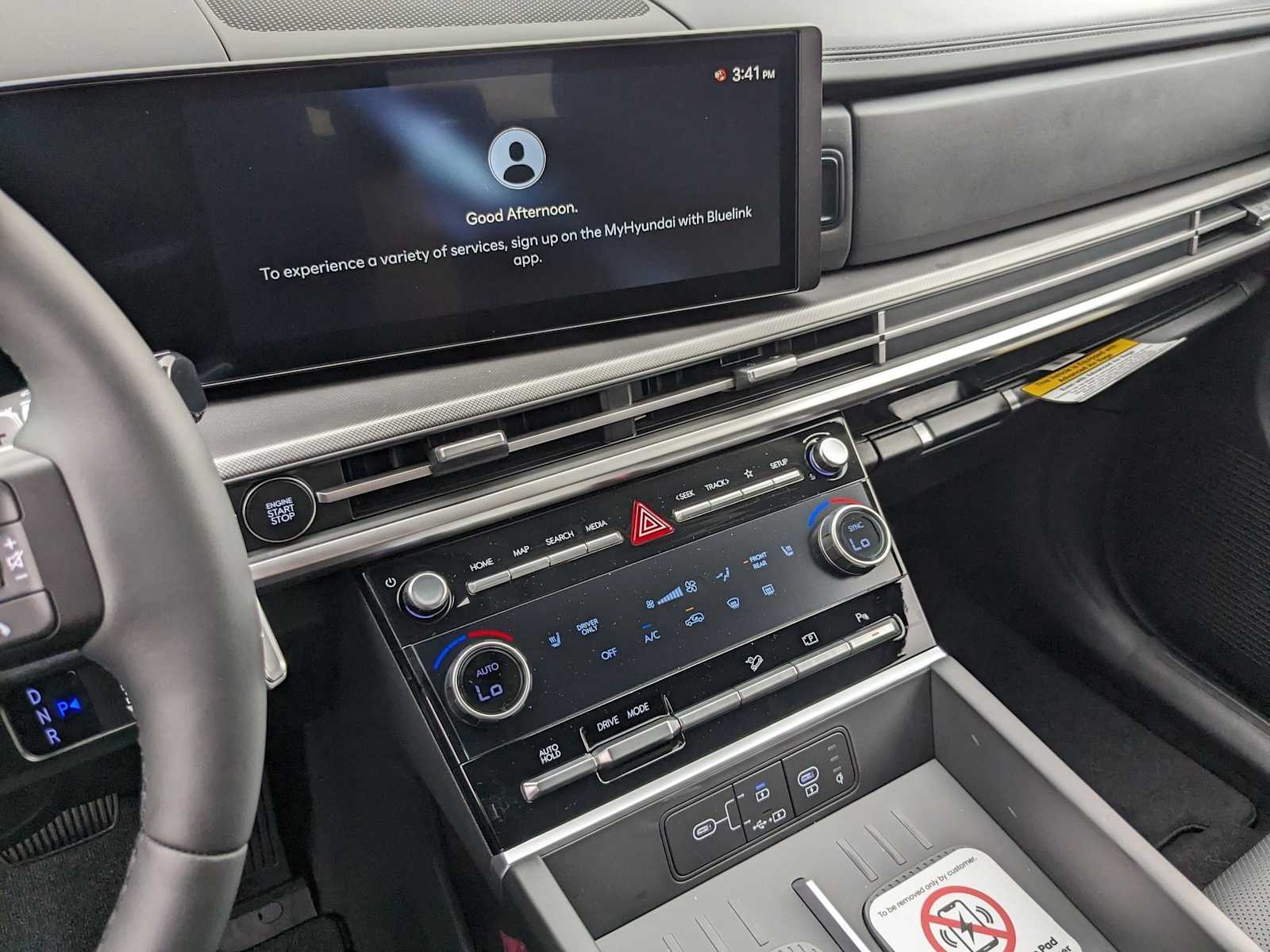 new 2025 Hyundai Santa Fe Hybrid car, priced at $40,159