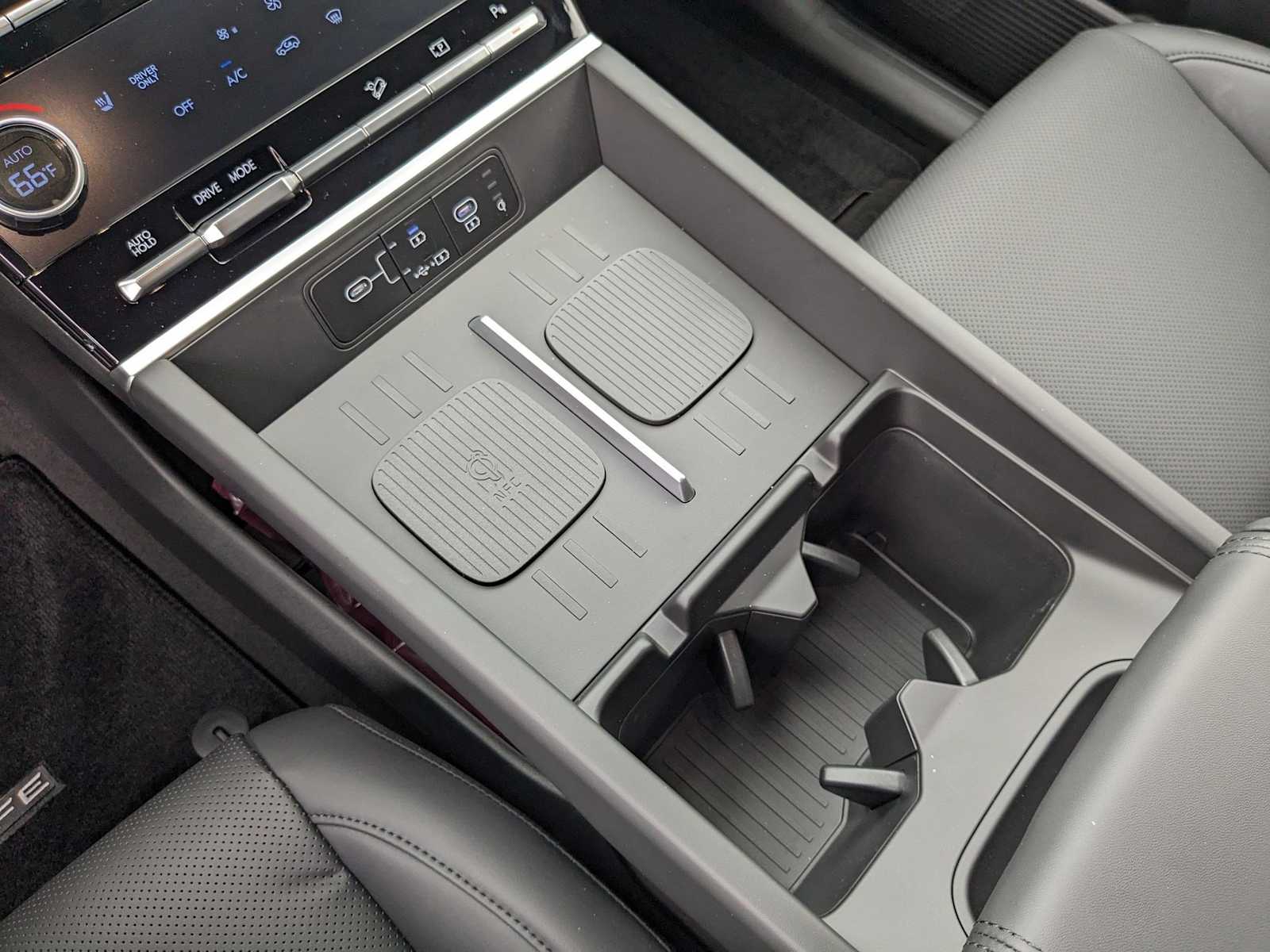 new 2025 Hyundai Santa Fe Hybrid car, priced at $38,875