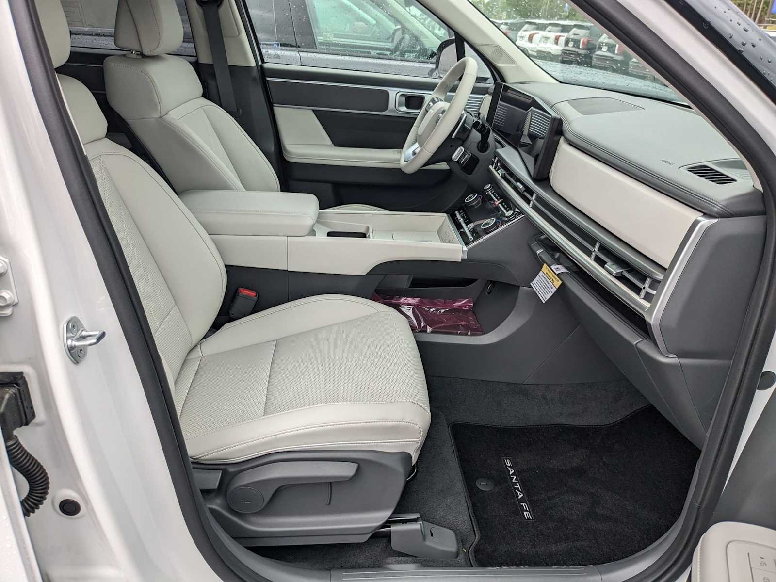 new 2025 Hyundai Santa Fe car, priced at $37,310