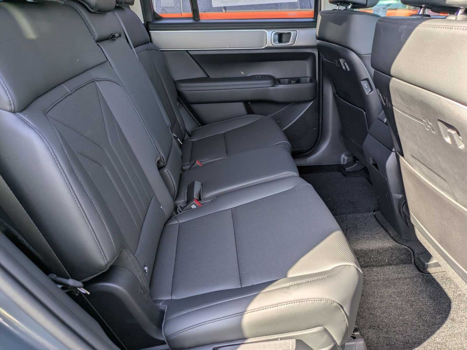 new 2025 Hyundai Santa Fe car, priced at $38,966