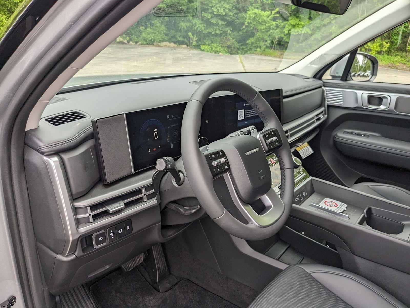 new 2025 Hyundai Santa Fe car, priced at $38,918