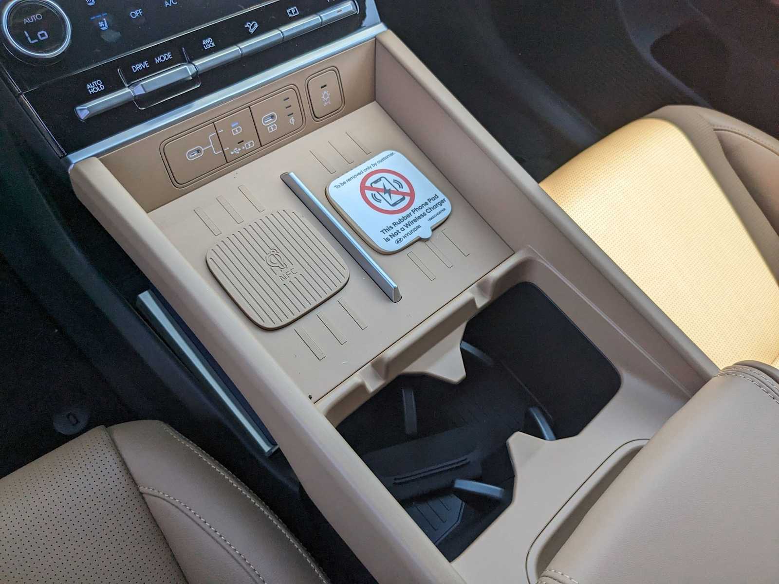 new 2025 Hyundai Santa Fe Hybrid car, priced at $49,105