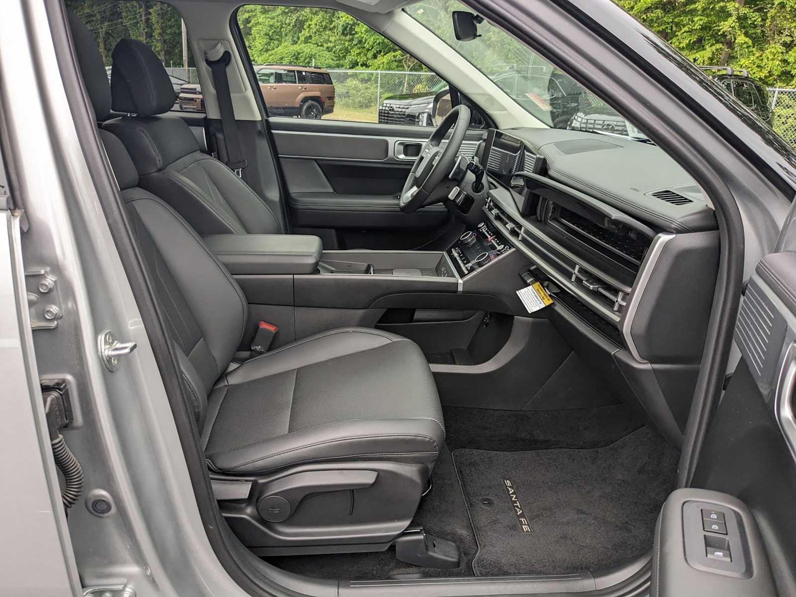 used 2024 Hyundai Santa Fe car, priced at $35,000