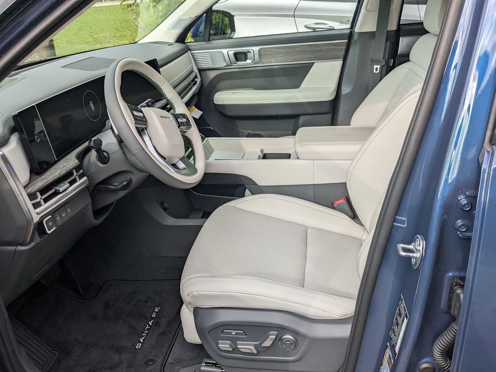 new 2025 Hyundai Santa Fe Hybrid car, priced at $50,470