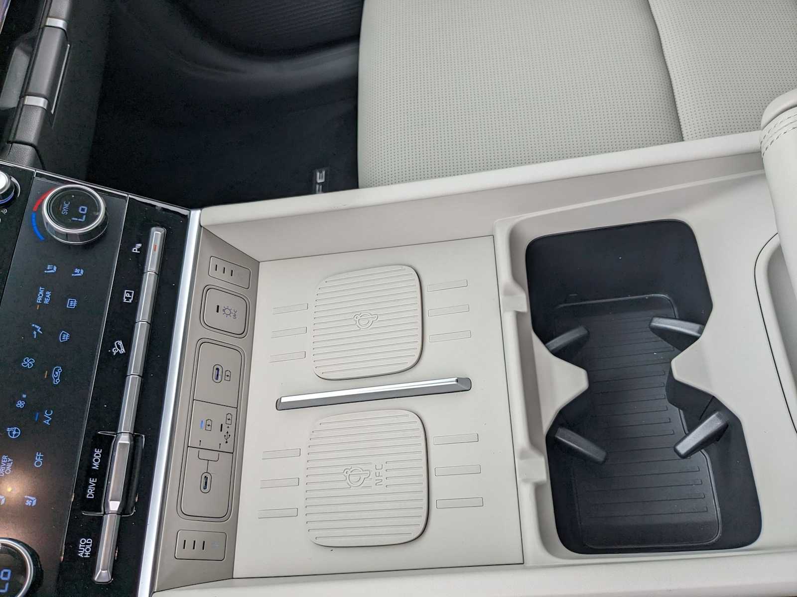 new 2025 Hyundai Santa Fe Hybrid car, priced at $50,209