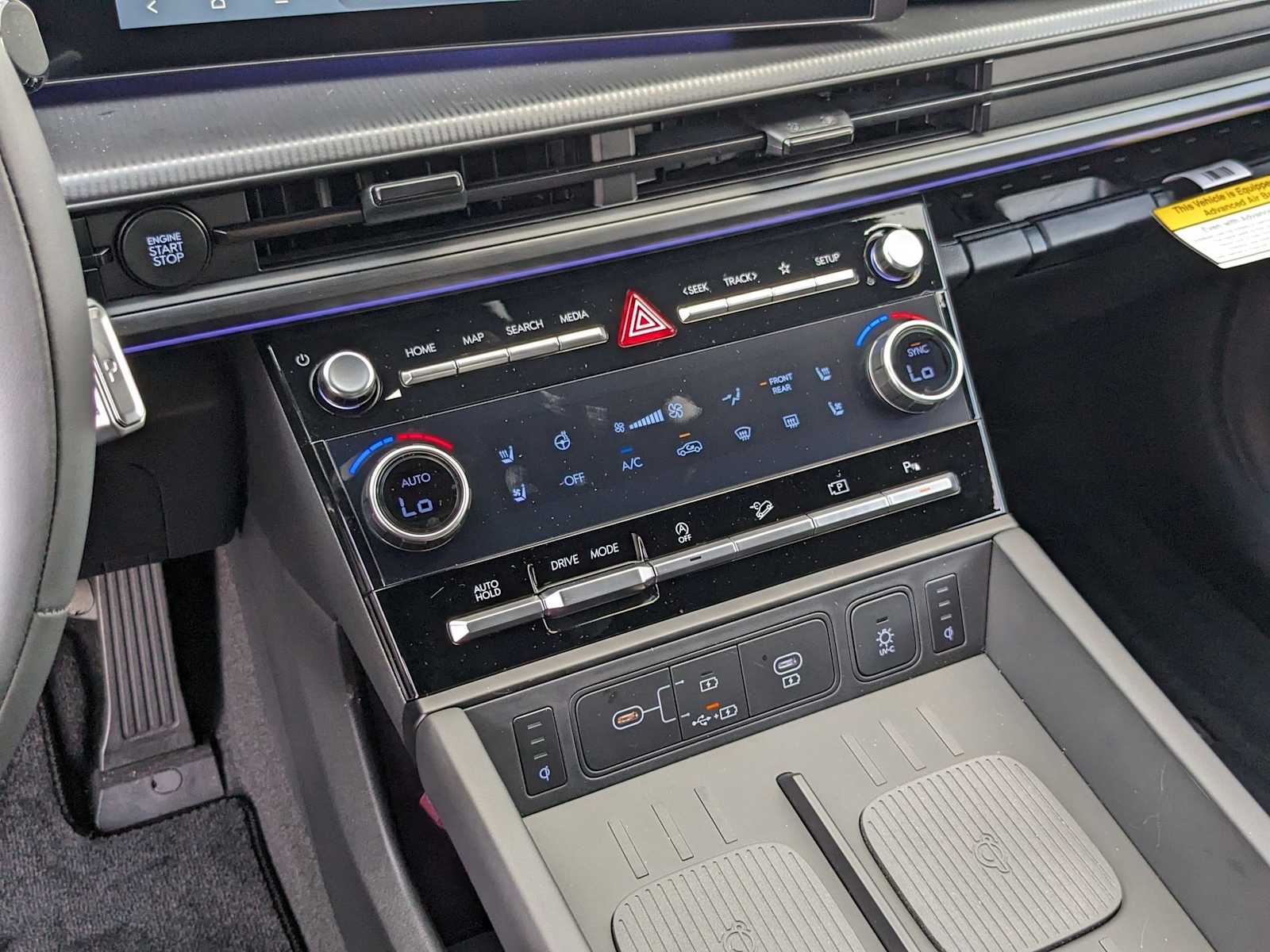 new 2025 Hyundai Santa Fe car, priced at $50,385