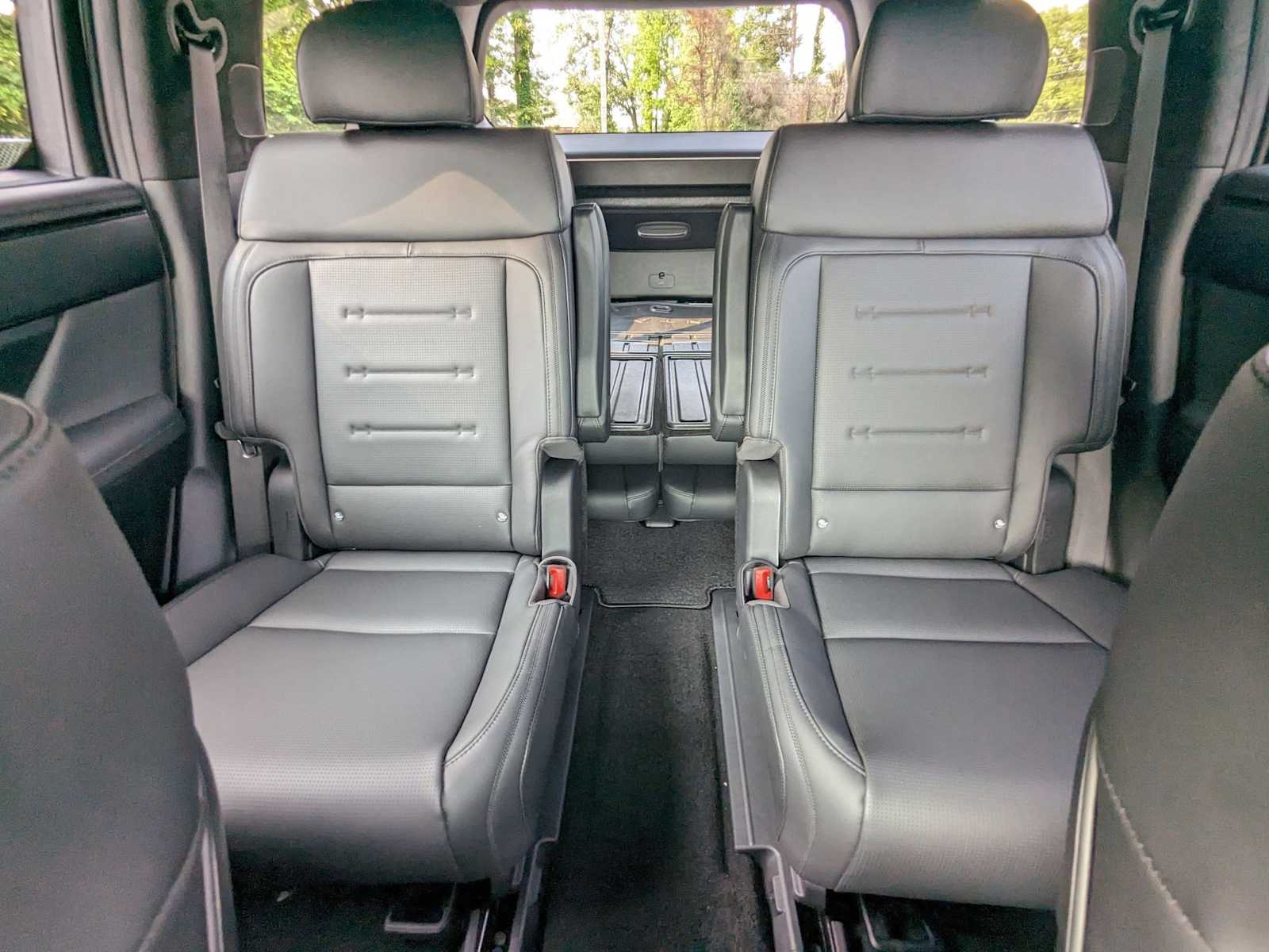 new 2025 Hyundai Santa Fe car, priced at $51,135