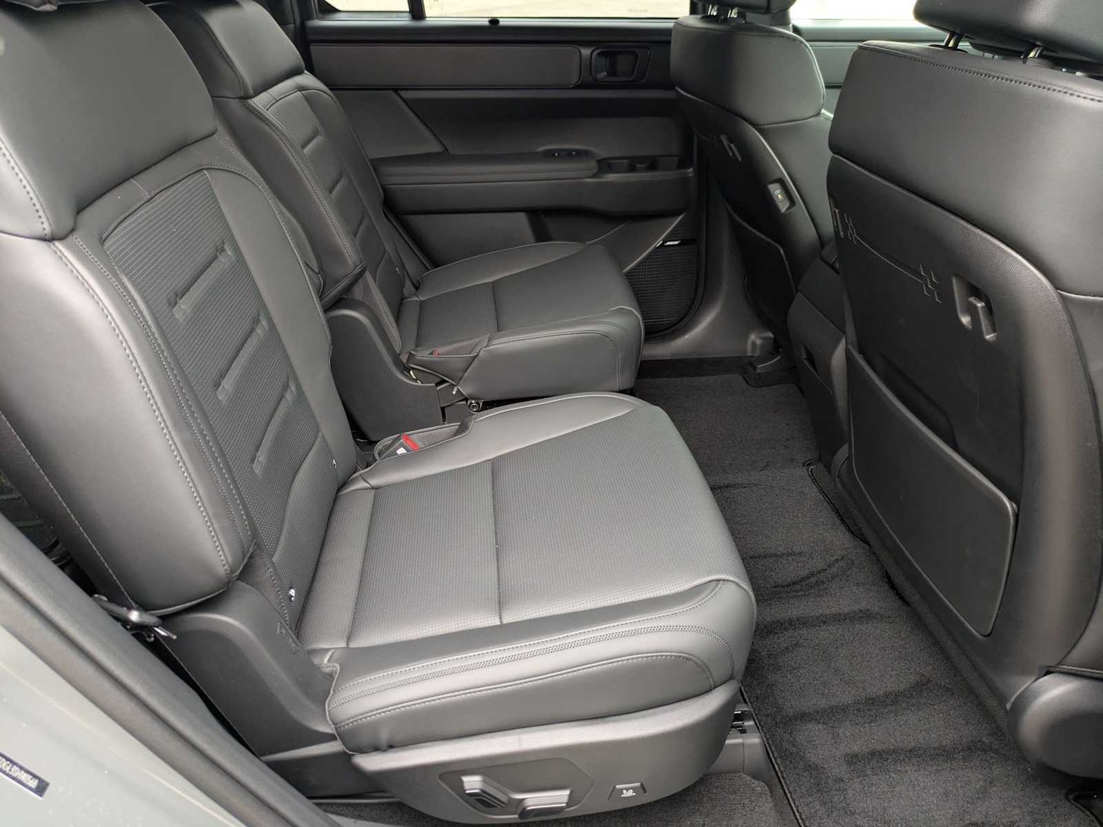 new 2025 Hyundai Santa Fe car, priced at $51,175